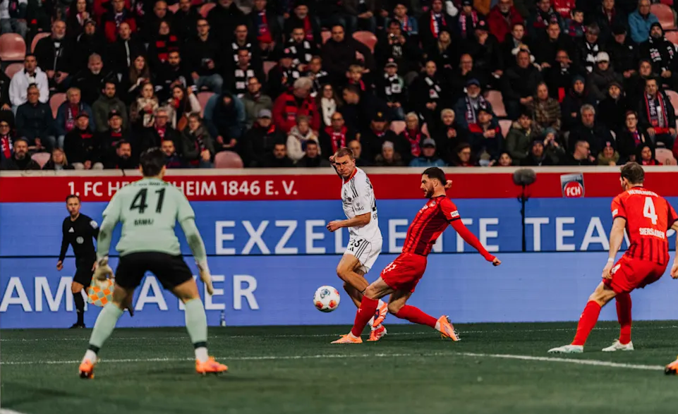 Heidenheim vs Eintracht Frankfurt (21:30 &#8211; 01/11) | Xem lại trận đấu