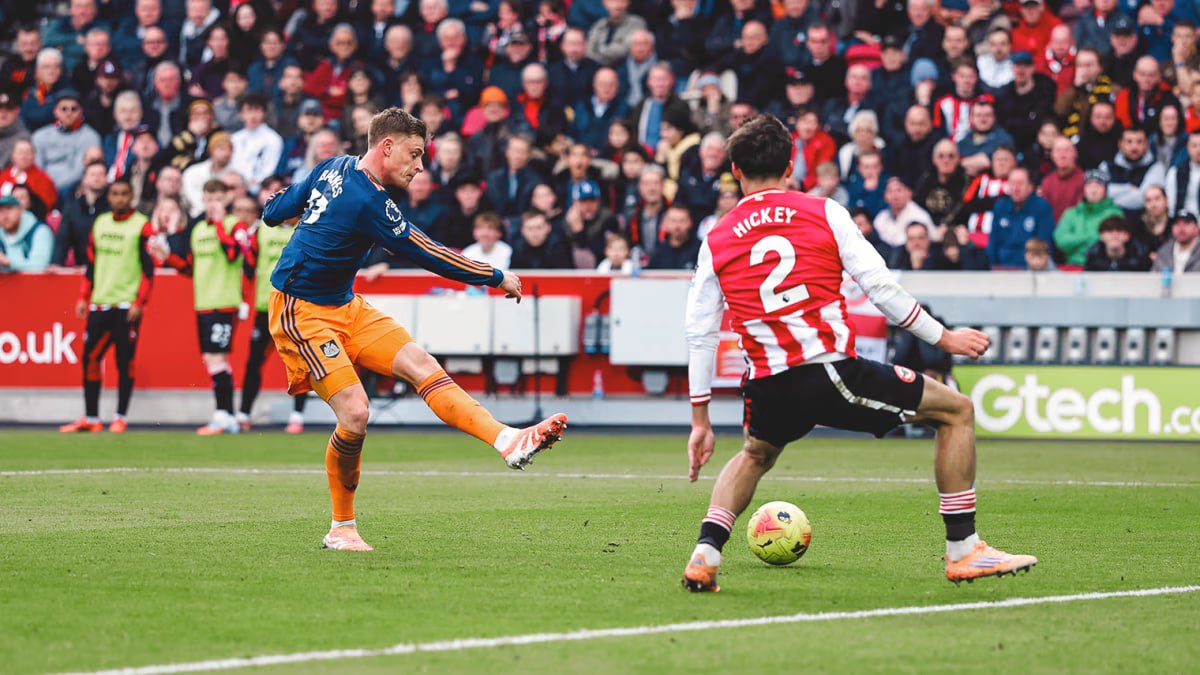 Brentford vs Newcastle United (21:00 &#8211; 09/11) | Xem lại trận đấu