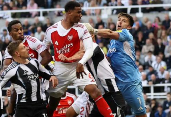 Arsenal và Crystal Palace được dời lịch thi đấu vì Cúp Liên đoàn Anh